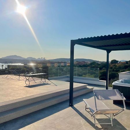 Villa Giulia Голфо Аранчи Екстериор снимка
