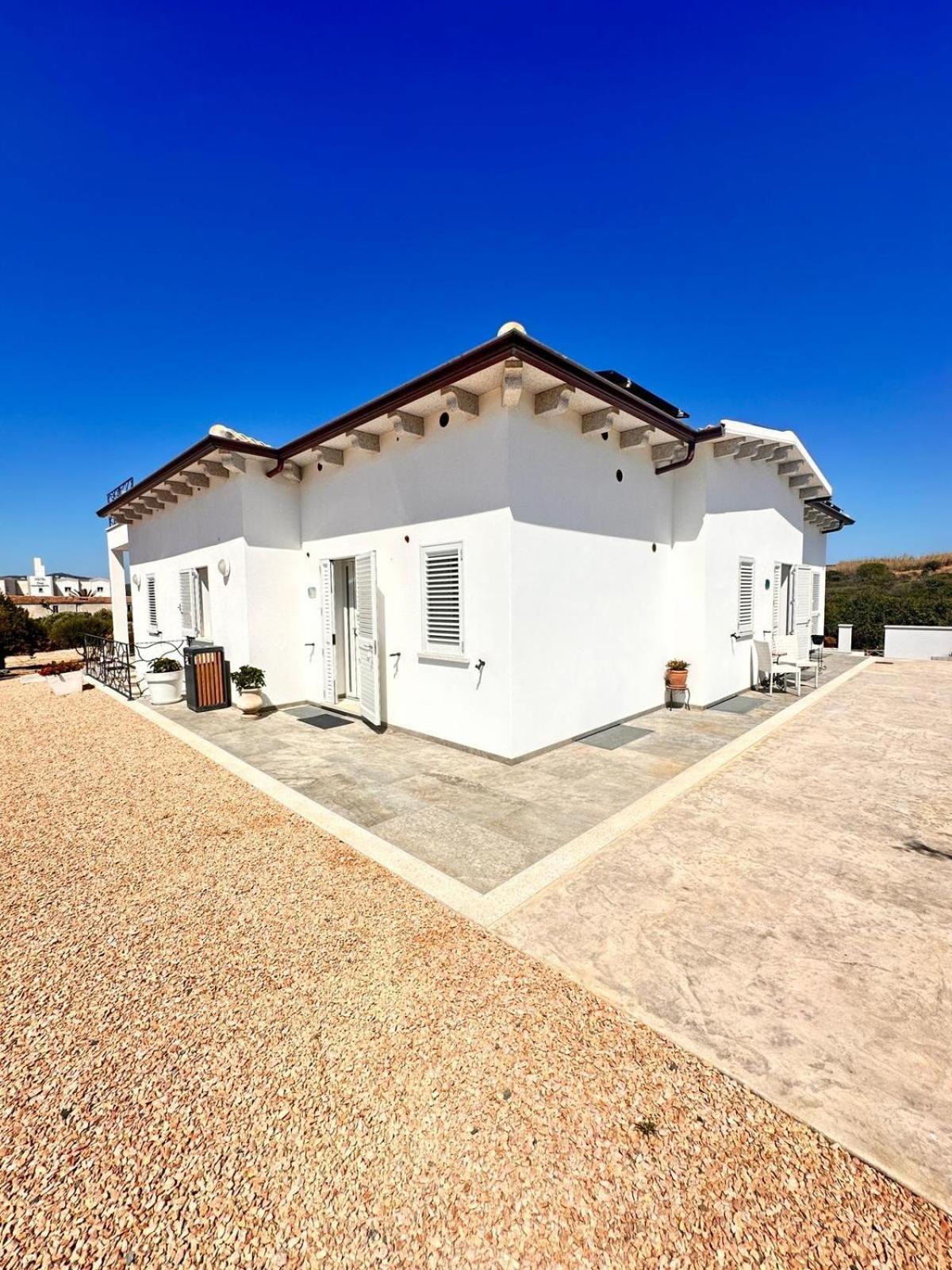 Villa Giulia Голфо Аранчи Екстериор снимка
